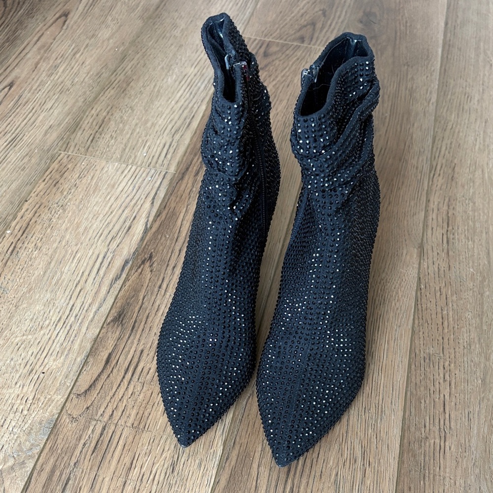 Elegant Nine West Black Rhinestone Ankle Boots